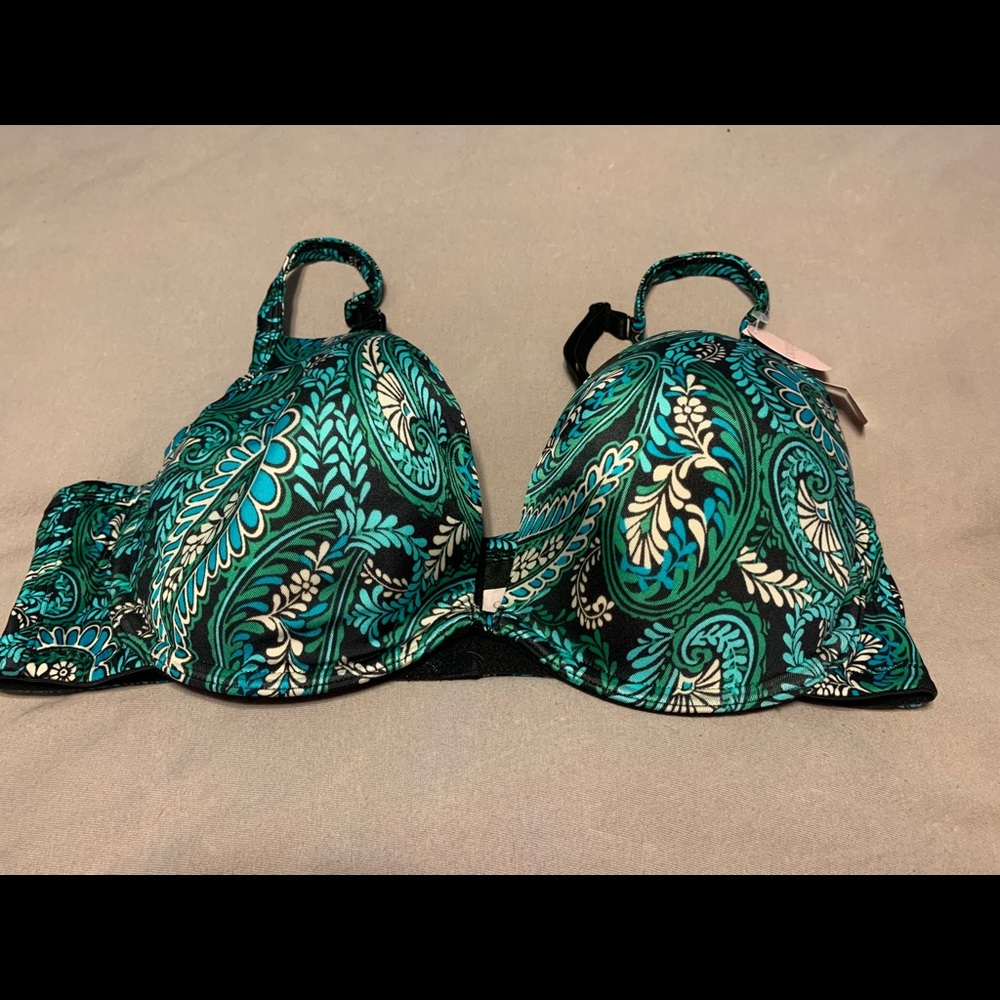 Cacique Smooth Plunge Bra Sz 40D
